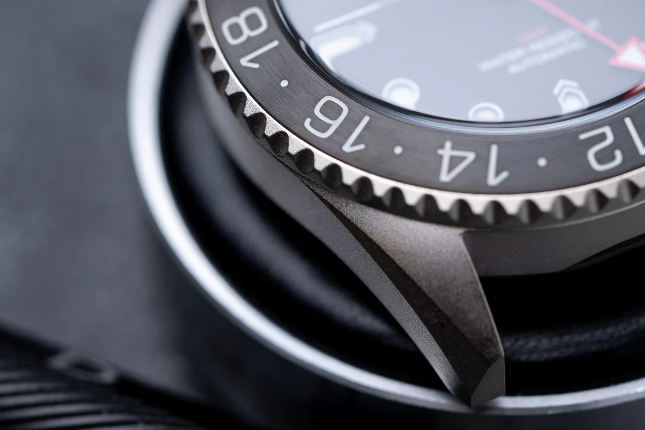 HOT PICK - Plated 925 Silver 42mm GMT Dive Watch | Vintage Diver with Patina | Aging experience | Seiko NH34 - Image 5