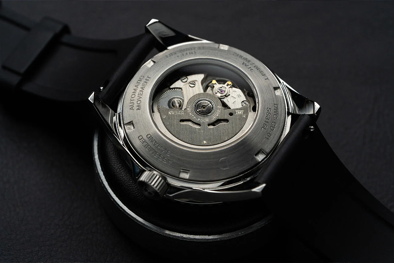 DIY Watchmaking Kit | NH34 42mm GMT Dive Watch | Seiko GMT movement | Ceramic Coke GMT Bezel | DWC-D03 - Image 3